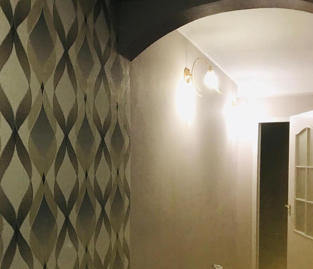 Apartment Near Metro Pecherskaya Kyiv Exterior foto