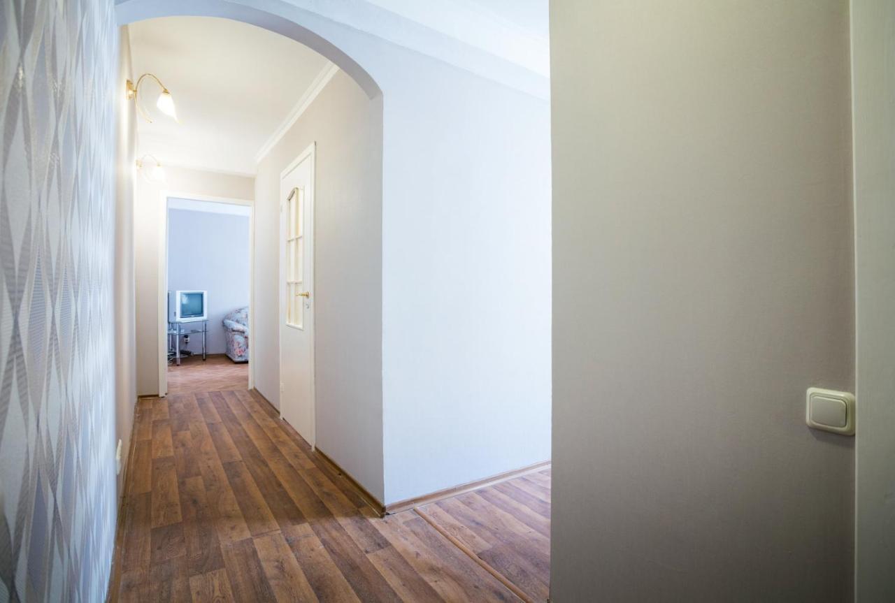 Apartment Near Metro Pecherskaya Kyiv Exterior foto